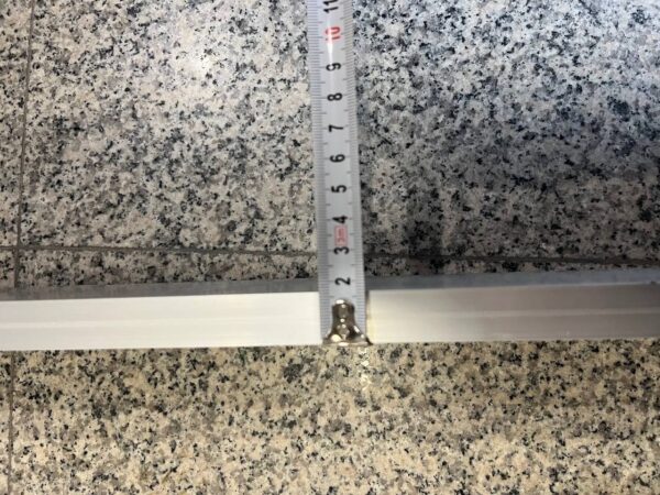 Rrafshuese trapez 3m 9x1.5cm alumini - Image 3